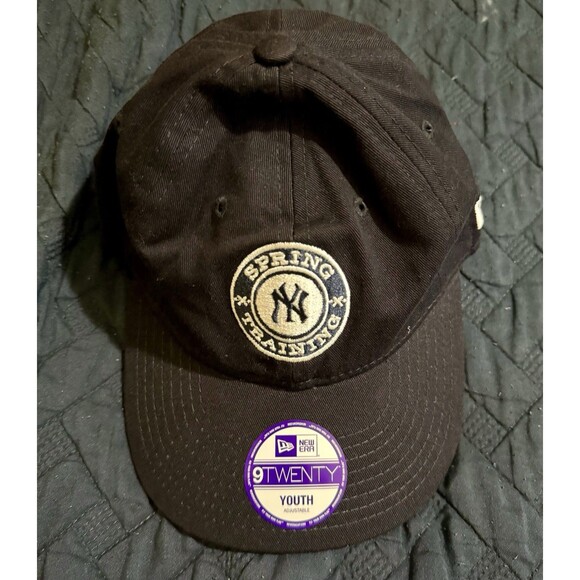 New Era Youth New York Yankees Spring Training 9Twenty Adjustable Hat - Picture 1 of 6